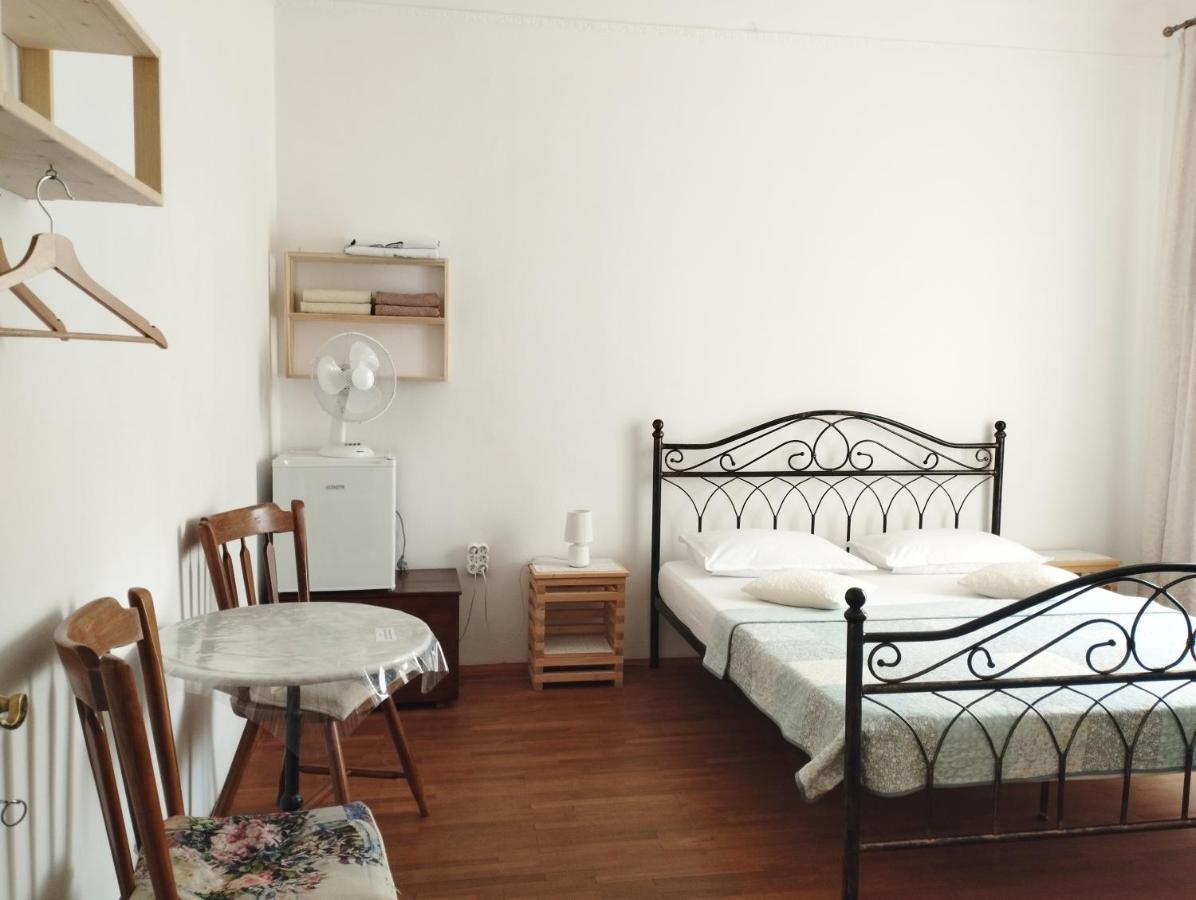 Guest House إيزولا المظهر الخارجي الصورة