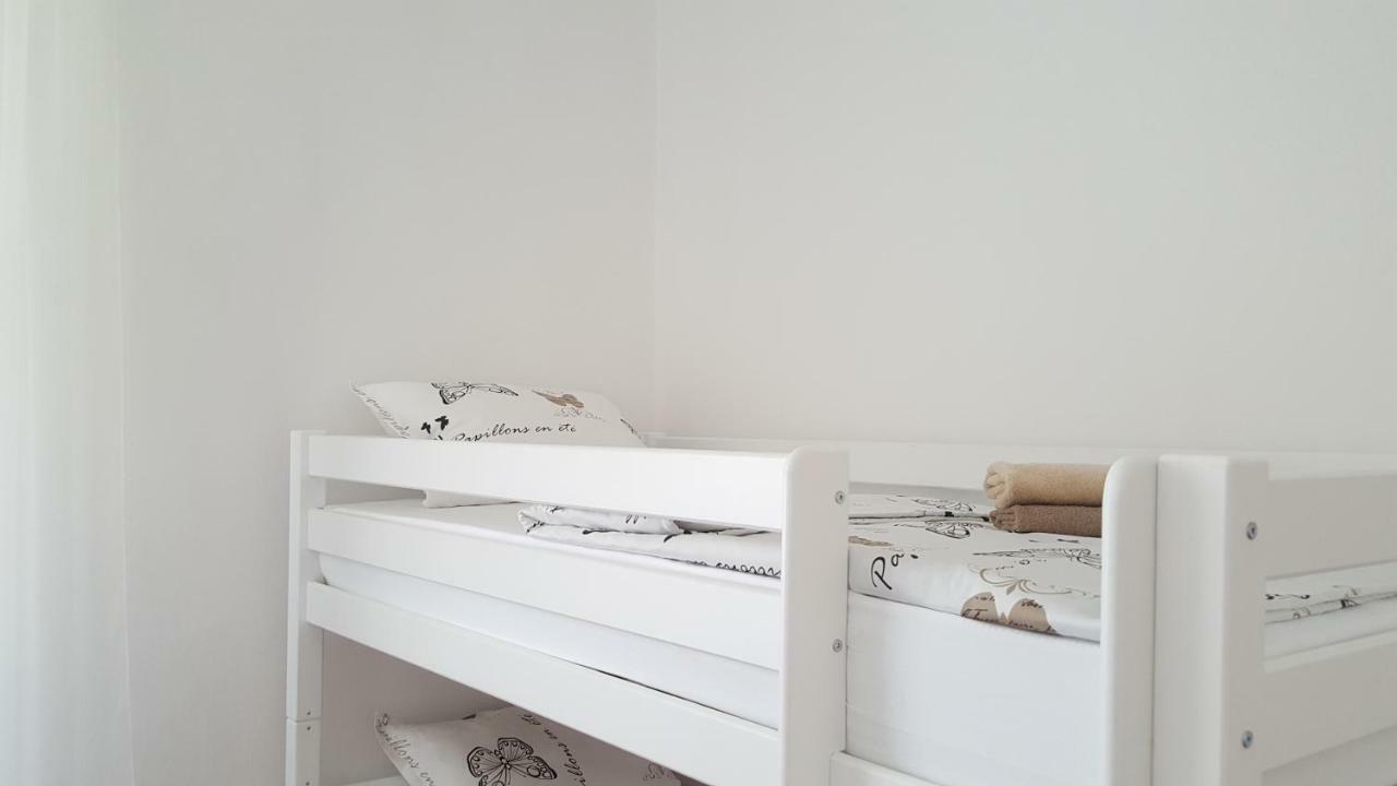 Guest House إيزولا المظهر الخارجي الصورة