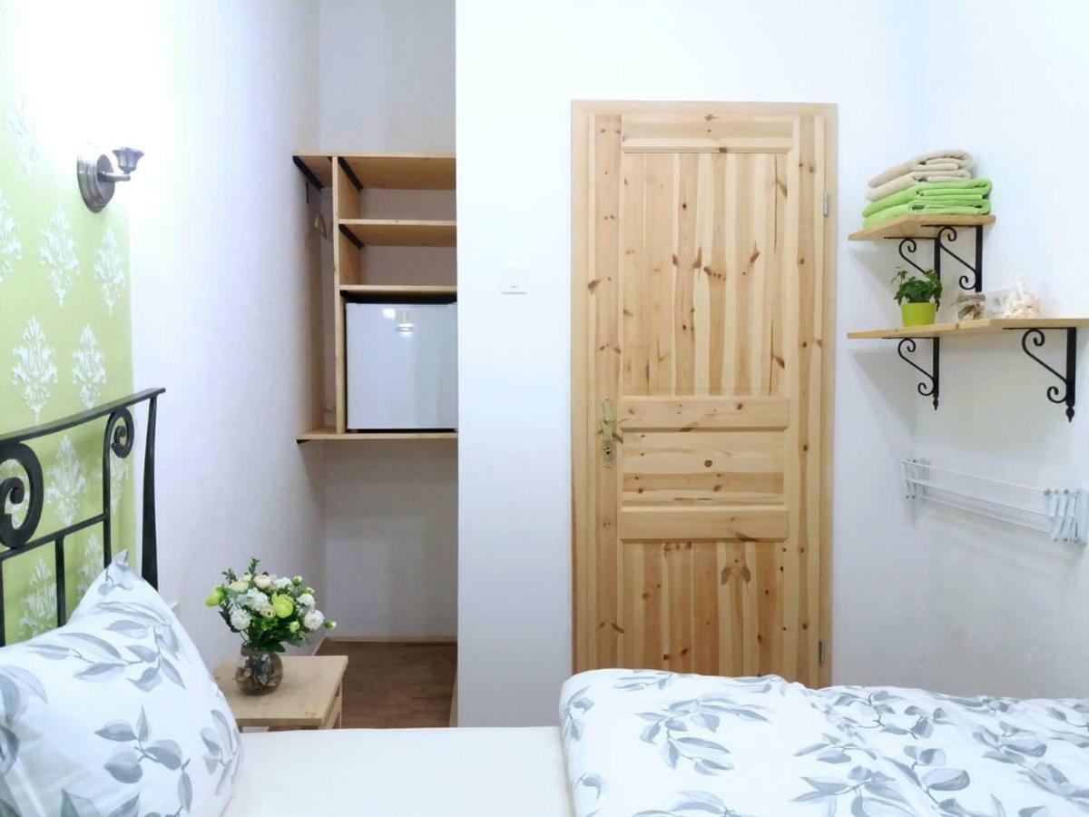 Guest House إيزولا الغرفة الصورة